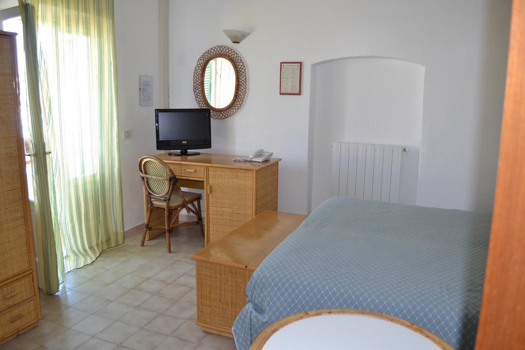 Hotel Scoglio Bianco Portoferraio Δωμάτιο φωτογραφία
