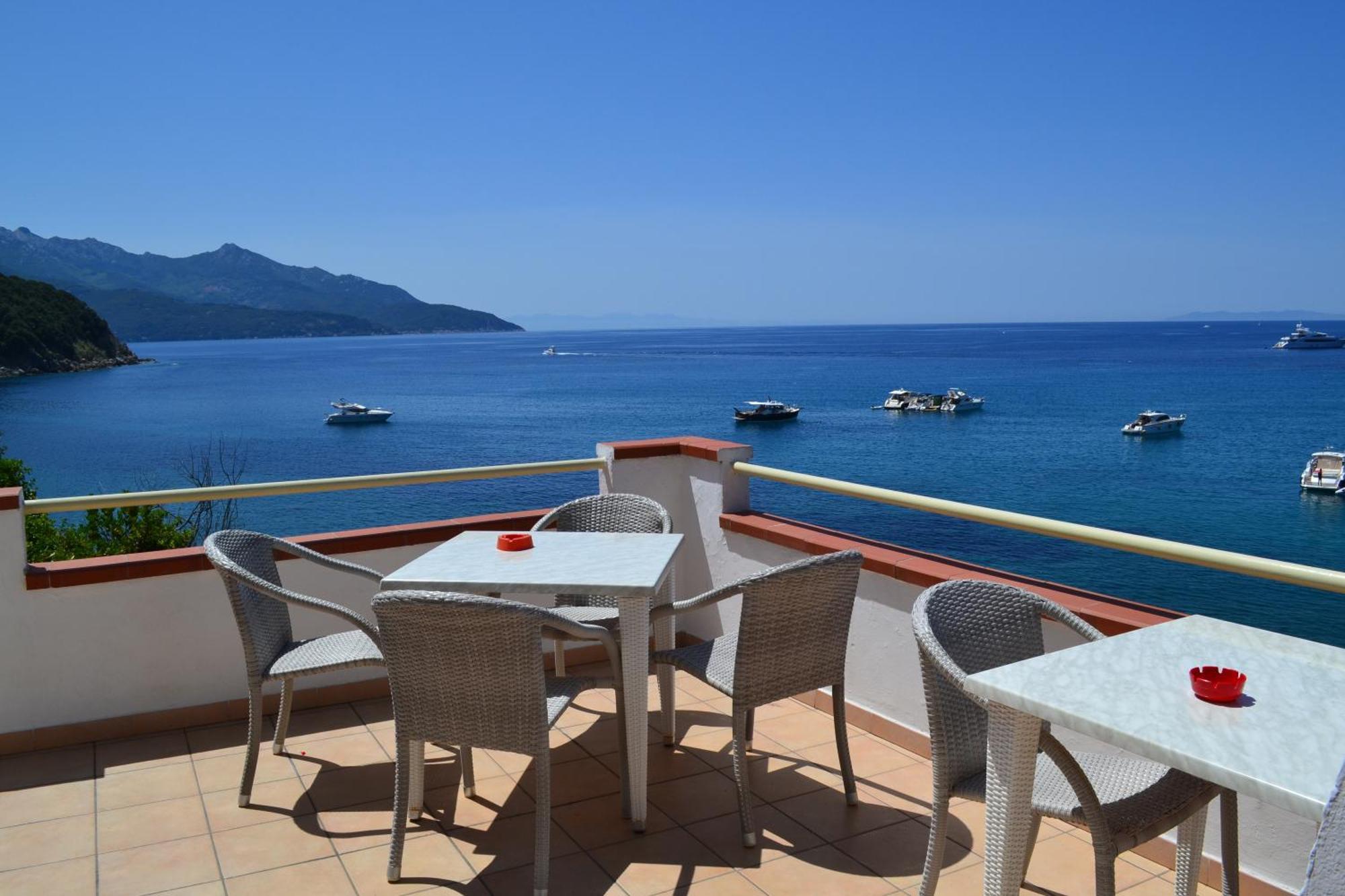 Hotel Scoglio Bianco Portoferraio Εξωτερικό φωτογραφία
