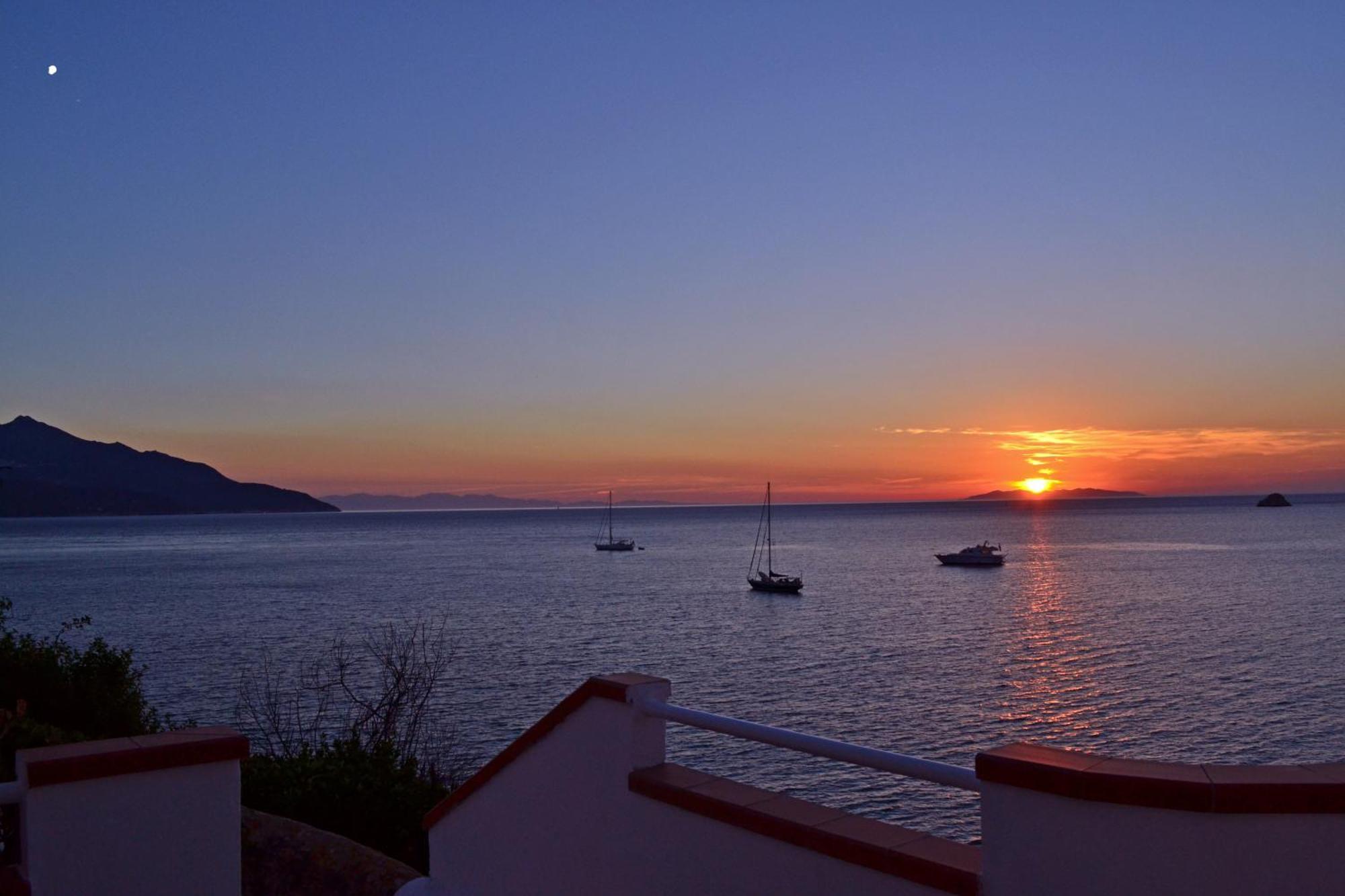 Hotel Scoglio Bianco Portoferraio Εξωτερικό φωτογραφία